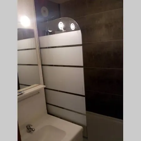 Au Pied Des Pistes B31, Chaleureux 4 Pers, Vue Sur La Vallee Imprenable Avec Wifi, Draps Non Compris アパート *